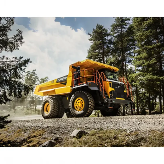 кариерный самосвал volvo r70d 02