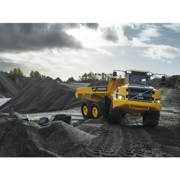 zchlenovanyj samoskyd volvo a30g 03